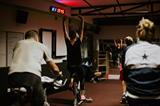 Spinning rowerowy – co to za trening?