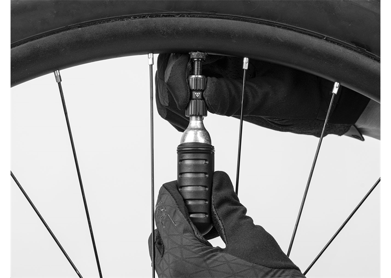 Pompka na naboje CO2 TOPEAK Airbooster Nano 16G